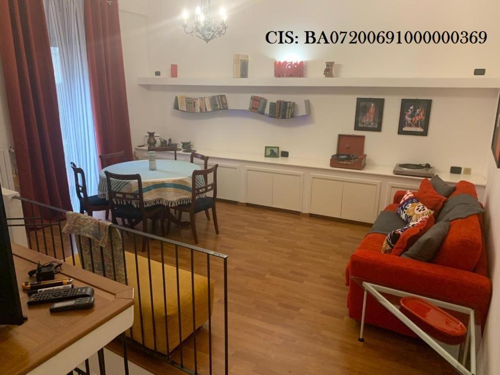 Corte Middorusso Bari Buitenkant foto